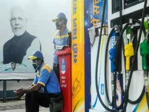 New rates of petrol and diesel released, petrol is cheaper by Rs 11 in Ayodhya, diesel rates also reduced